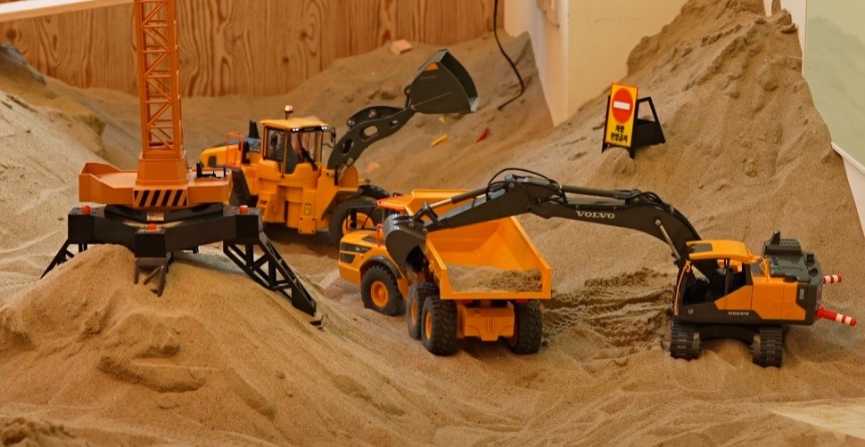 Sand Driving 777
