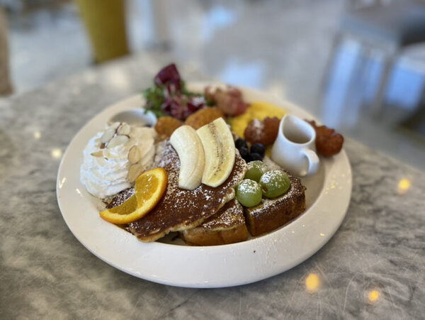 37.5 Brunch Cafe — photo 1