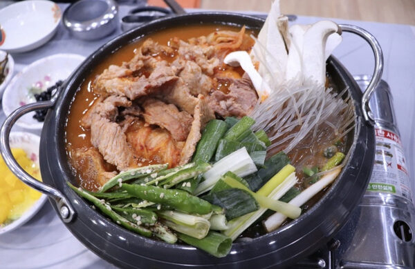 Dadam Galbi Kimchijjigae — photo 1