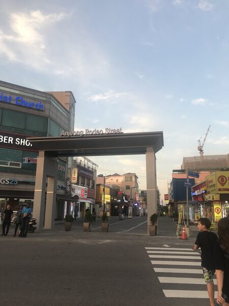 Anjeong-ri Rodeo Street — photo 1