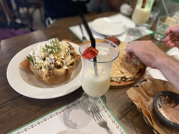 Las Margaritas — photo 1