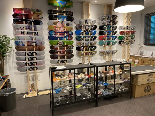 Neo Skate Shop — photo 1
