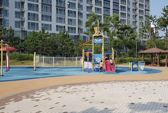 Dugokgeunrin Park — photo 1