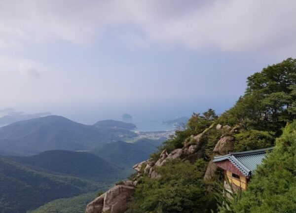 Hallyeohaesang National Park — photo 1