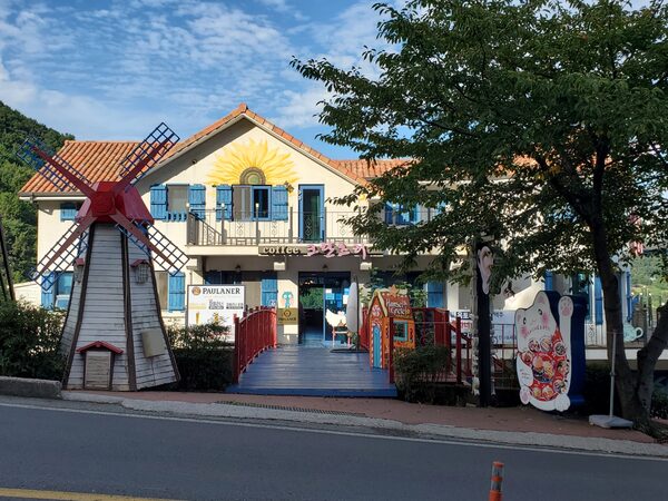 Keuran Cheureo Cafe — photo 1