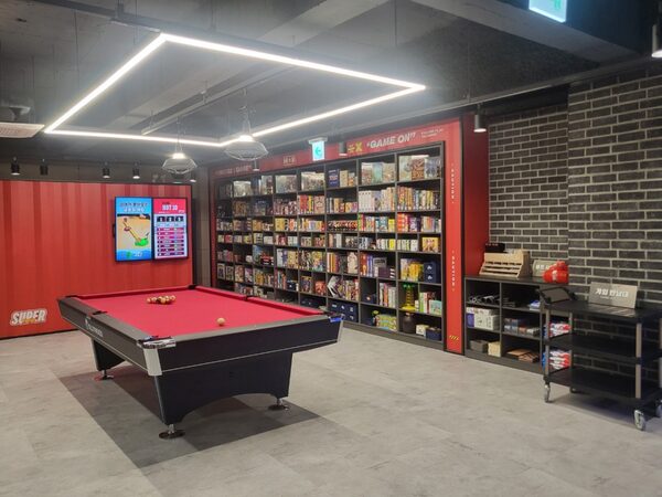 Hero Board Game Cafe - AK Plaza Area — photo 1